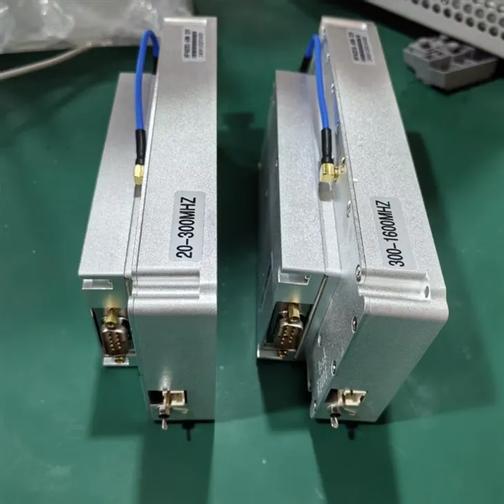 100W 2500-4000MHz High Efficiency RF Power Amplifier Module manufacturers